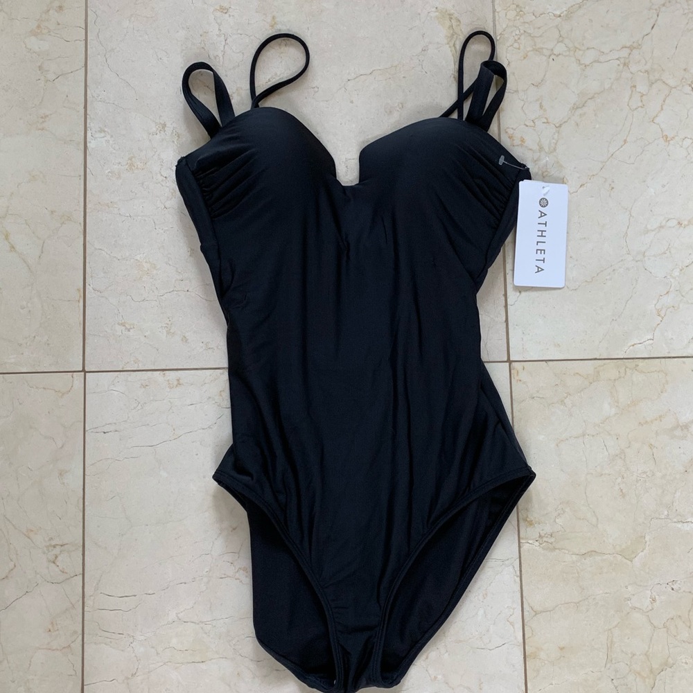 Athleta NWT $118 Aqualuxe Molde Black Bathing Suit